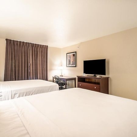 Cobblestone Inn & Suites - Kermit Eksteriør bilde